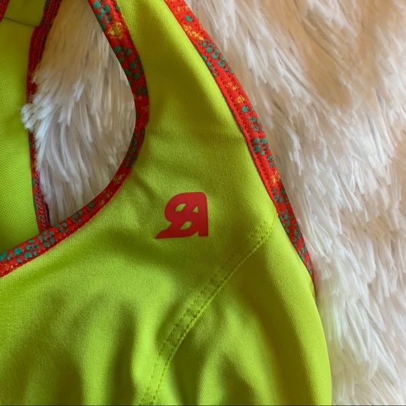 Shock Absorber Front Close Zip Sports Bra 32G - Picture 2 of 7